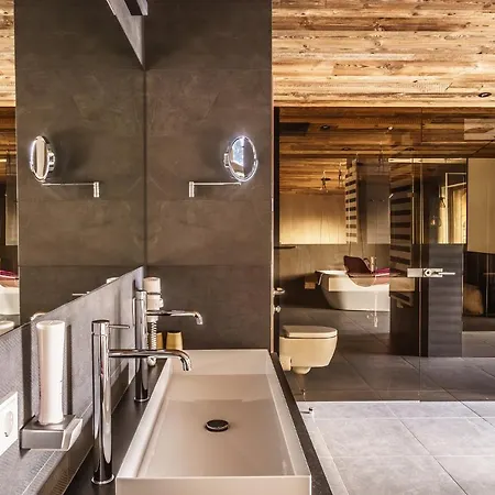 Haus Melisande - Mountain Hideaway Mit Pool דירה זולדן